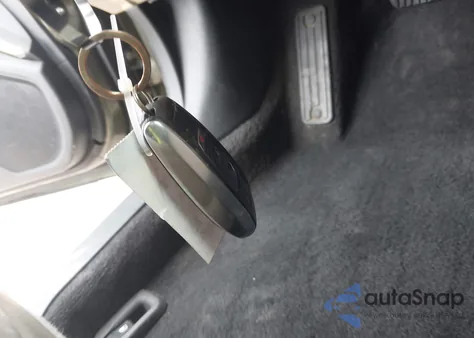 2015 Subaru Outback 2.5I Limited из США, поврежденный, VIN 4S4BSALC2F3221553